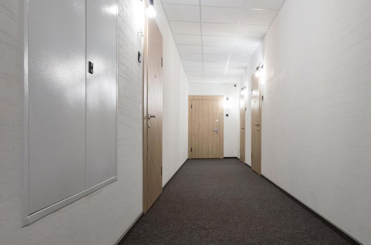 Nyvky Like Home - Studio - Apt 20 Kiev Dış mekan fotoğraf