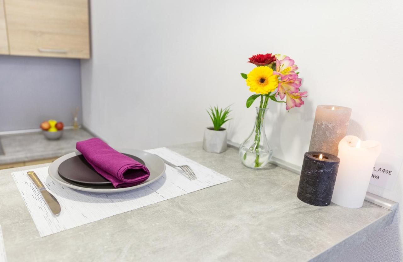 Nyvky Like Home - Studio - Apt 20 Kiev Dış mekan fotoğraf